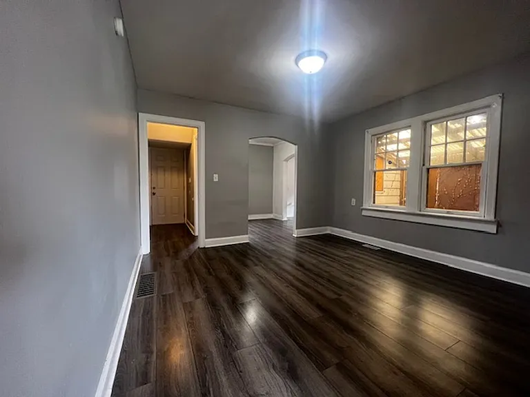 1242 Logan Ave NW — Photo 5