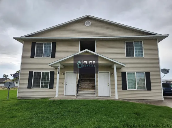 2 bed, 1.0 bath, 800 sqft, $995, 3663 Deloy Dr APT 1, Ammon, ID 83401