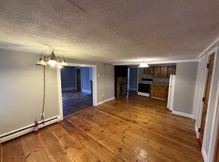 5 Kingston Rd #A, Danville, NH 03819