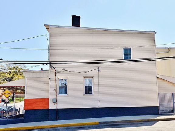 3rd image of 1303 26th St