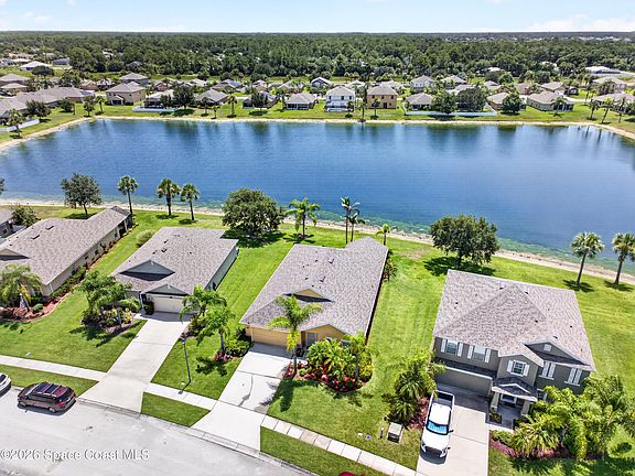 3rd image of 2247 Snapdragon Dr NW