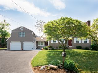 18 Corte Real Dr, Bristol, RI 02809