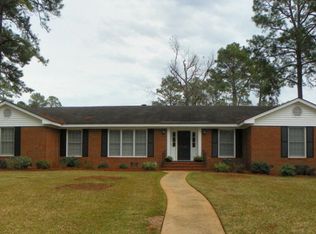 1832 Lullwater Rd, Albany, GA 31707