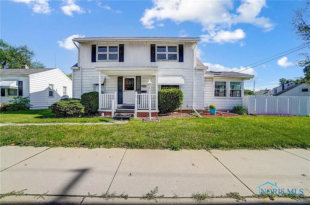 2989 S Byrne Rd photo 1