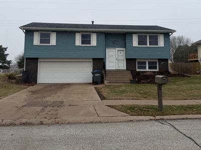 3309 Winston Dr, Bettendorf, IA, 52722