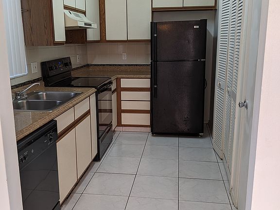 PXL_20220225_213702579_03122022