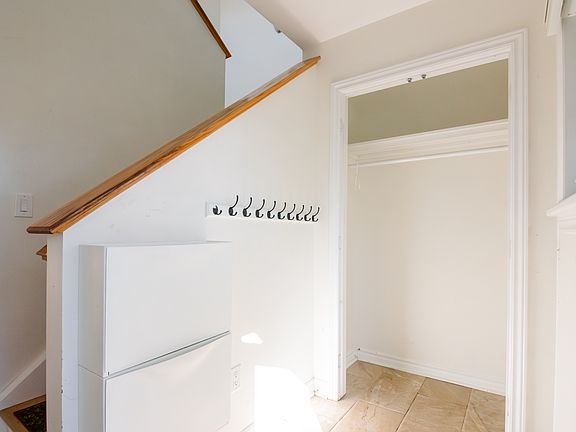 5th image of 500 Little Lake Dr #14