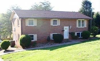 1st image of 1305 Riverview Dr