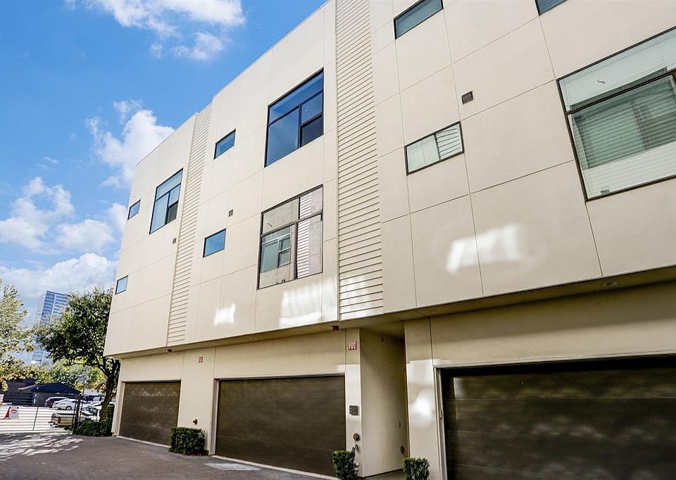 1st image of 1004 California St Unit 202
