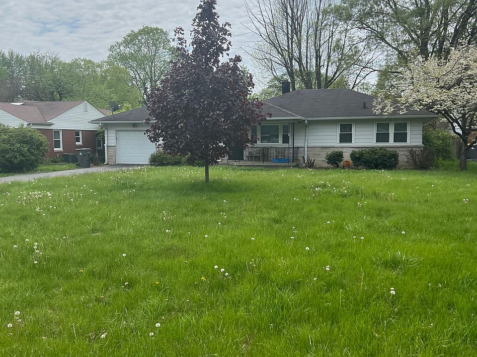 2nd image of 2923 Rex Dr