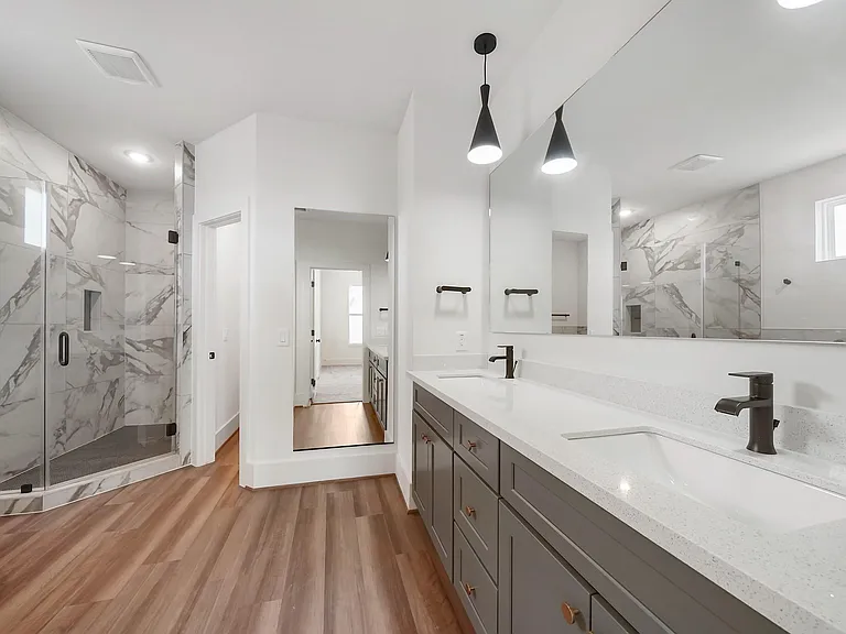 881 Rachel St #C — Photo 22