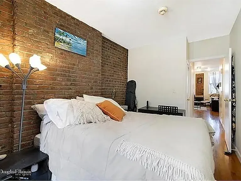 340 Atlantic Ave #2R — Photo 3