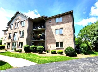 10298 Southwest Hwy APT 3B, Chicago Ridge, IL 60415