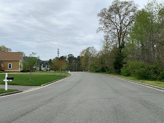 5th image of 1901 Sharbel Cir