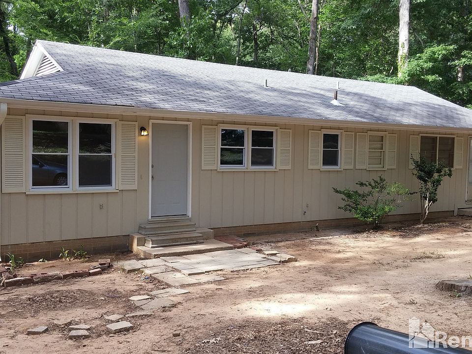 1st image of 300 Amherst Dr #A