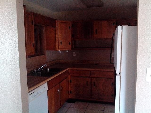 1st image of 10213 N 23rd St