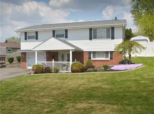35 Brenda Ave, Jeannette, PA 15644