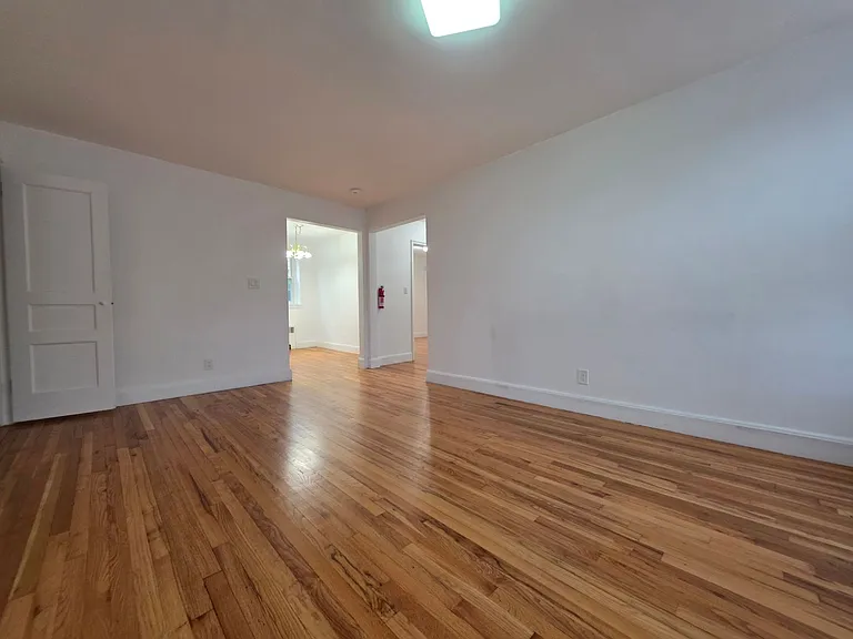 25 Englewood Ave #6 — Photo 8