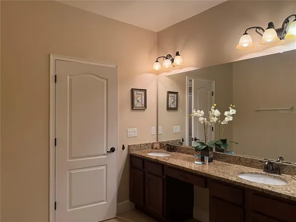 4353 Acorn Ct, Davenport, FL 33837