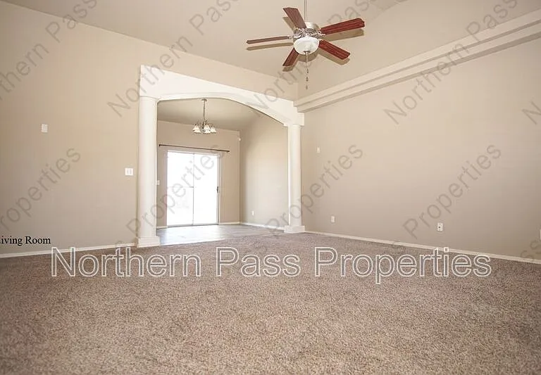 12945 Hueco Hill Dr — Photo 3