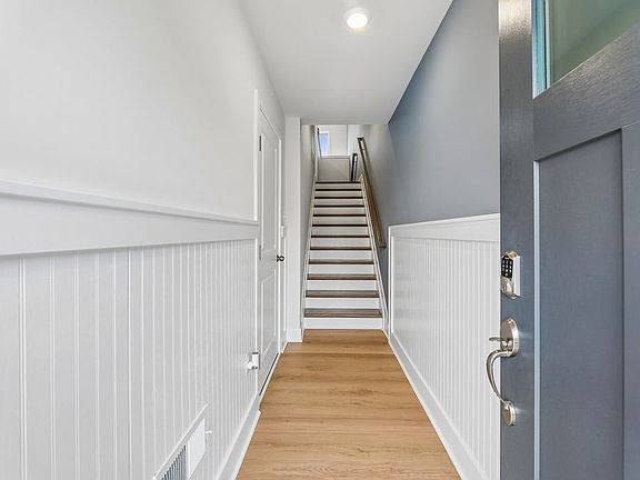 Patuxent - Entryway