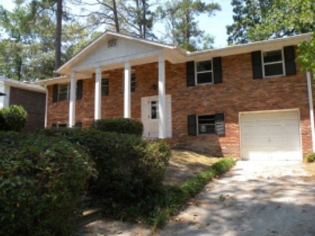1st image of 3526 Richmond Hill Drive