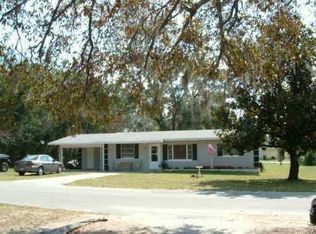 228 W Greenwood St, Groveland, FL 34736