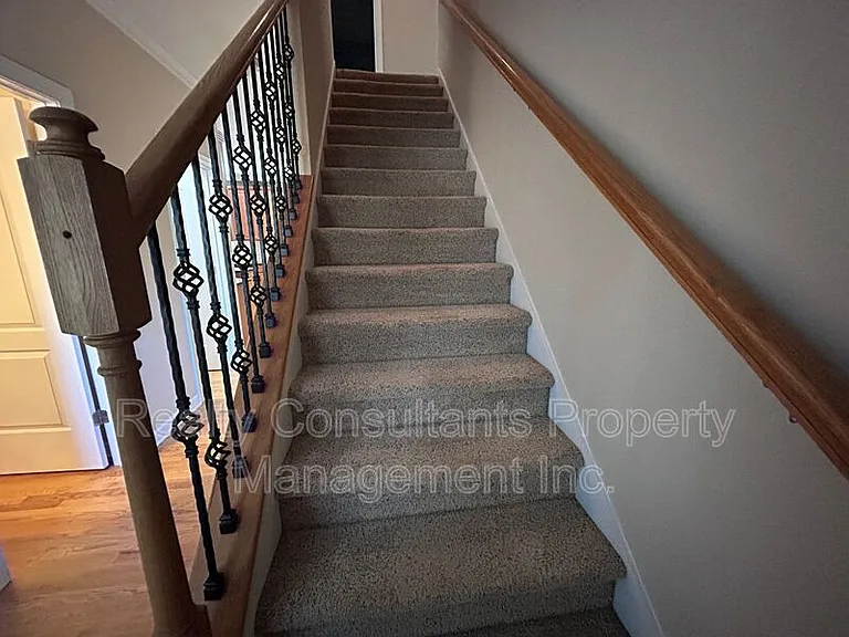 4540 Pebble Lake Dr — Photo 23