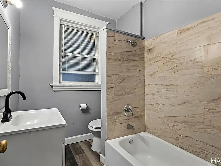 4234 Dewey Ave — Photo 14