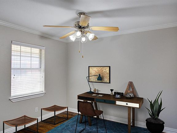 5th image of 4715 Bradford Dr APT B