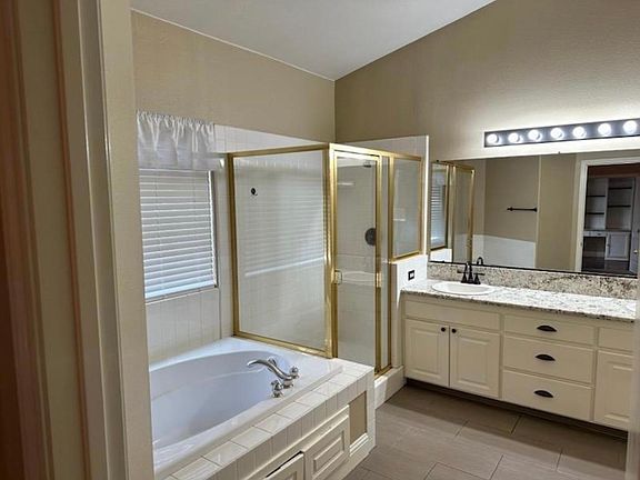 2nd image of 2658 E Bristol Ct