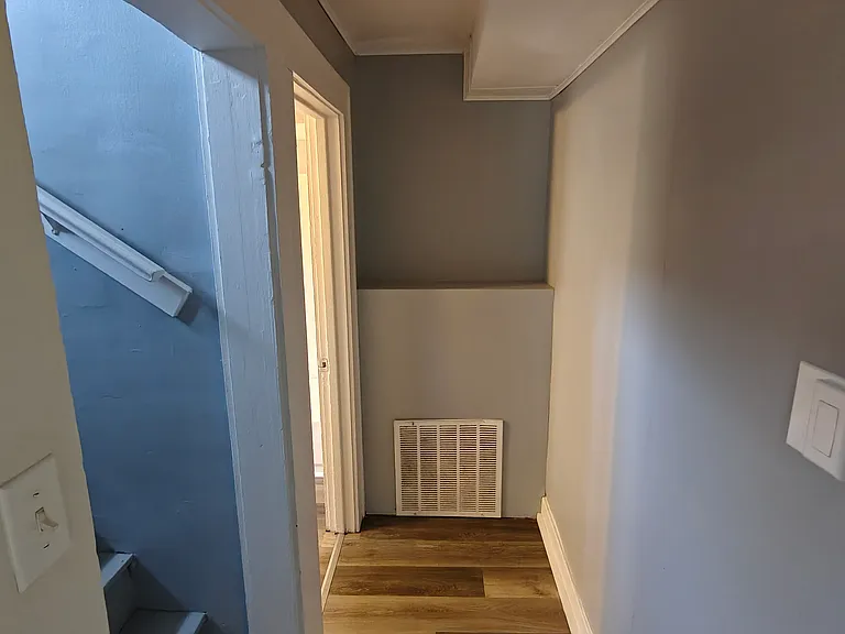 730 Carlysle St #2 — Photo 3