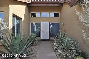 2nd image of 823 E Braeburn Dr