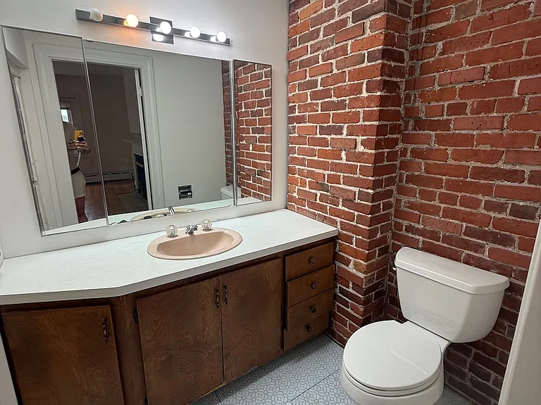 1716 Beacon St #2B — Photo 27
