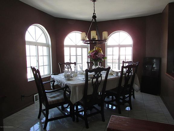 5th image of 43A Country Dr E Unit 73
