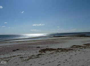 671 Fairfield Beach Rd, Fairfield, CT 06824