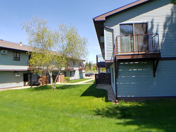 2nd image of 2002 Elka Ln #2022-7
