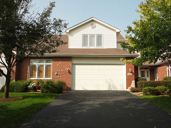 2nd image of 10758 Canterbury Dr