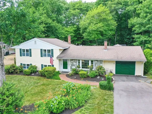 15 Bayberry Ln, Framingham, MA 01701