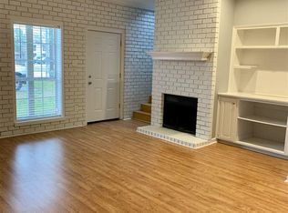 4930 Stumberg Ln, Baton Rouge, LA 70816