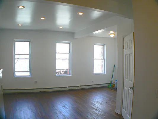 Rented by Limestone Realty Bklyn, LLC | media 30