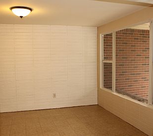 4th image of 912 Leona Dr
