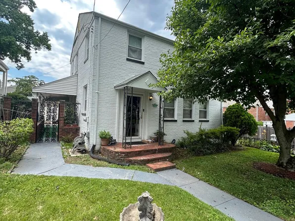 6744 13th Pl NW, Washington, DC 20012