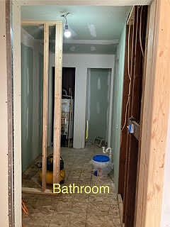 4th image of 307 E Chestnut St