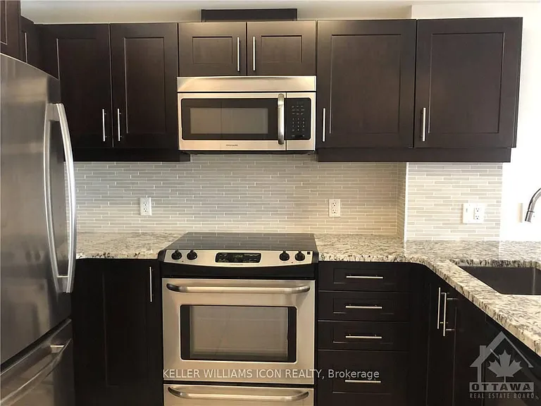 195 Besserer St #1303 — Photo 5