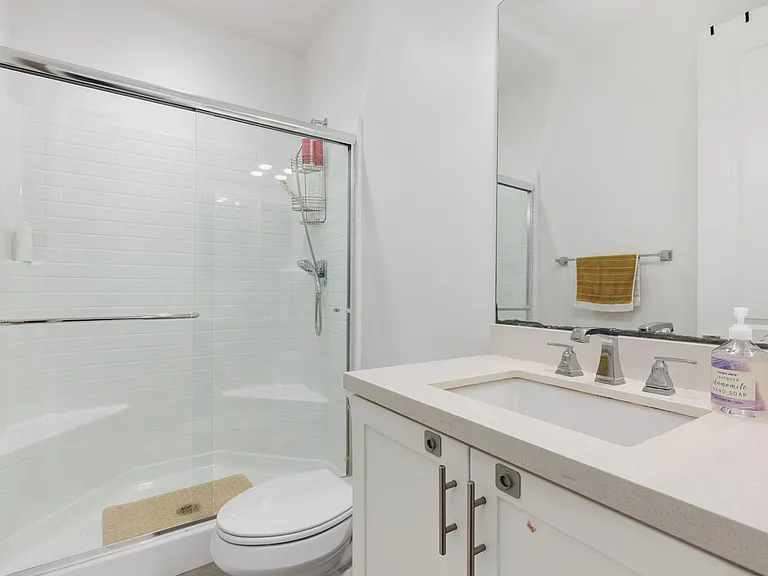 655 Manzanita Ln — Photo 20