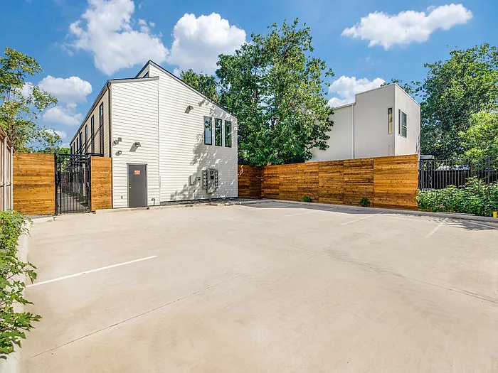 4306 Deere St #105 — Photo 15