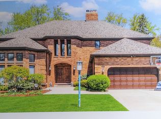 1894 Fenton Ln, Park Ridge, IL 60068