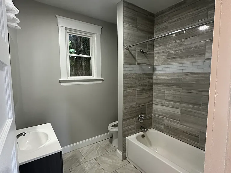4500 Ashland Ave #2 — Photo 9