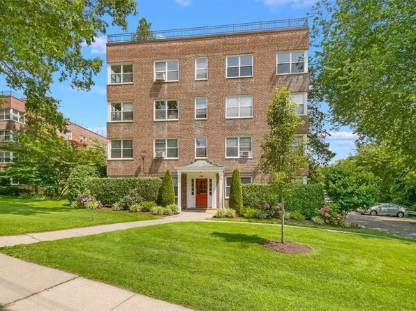 793 Palmer Road #3E, Bronxville, NY 10708
